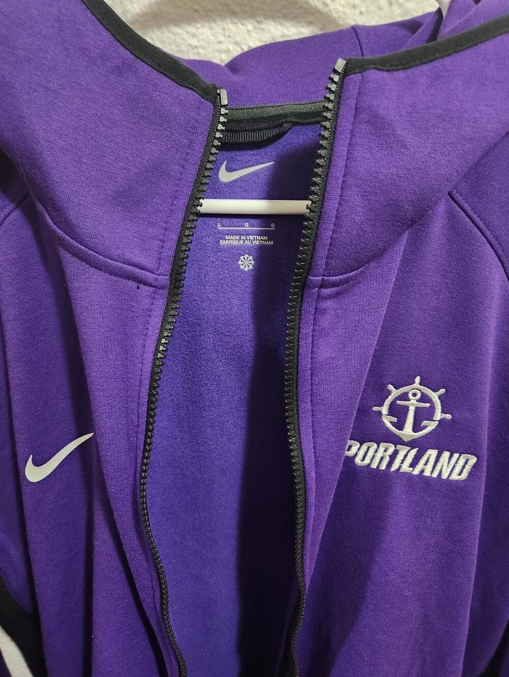 Men's BNWT Nike Portland Stamped Showtime Full Zip Hoodie Size Large